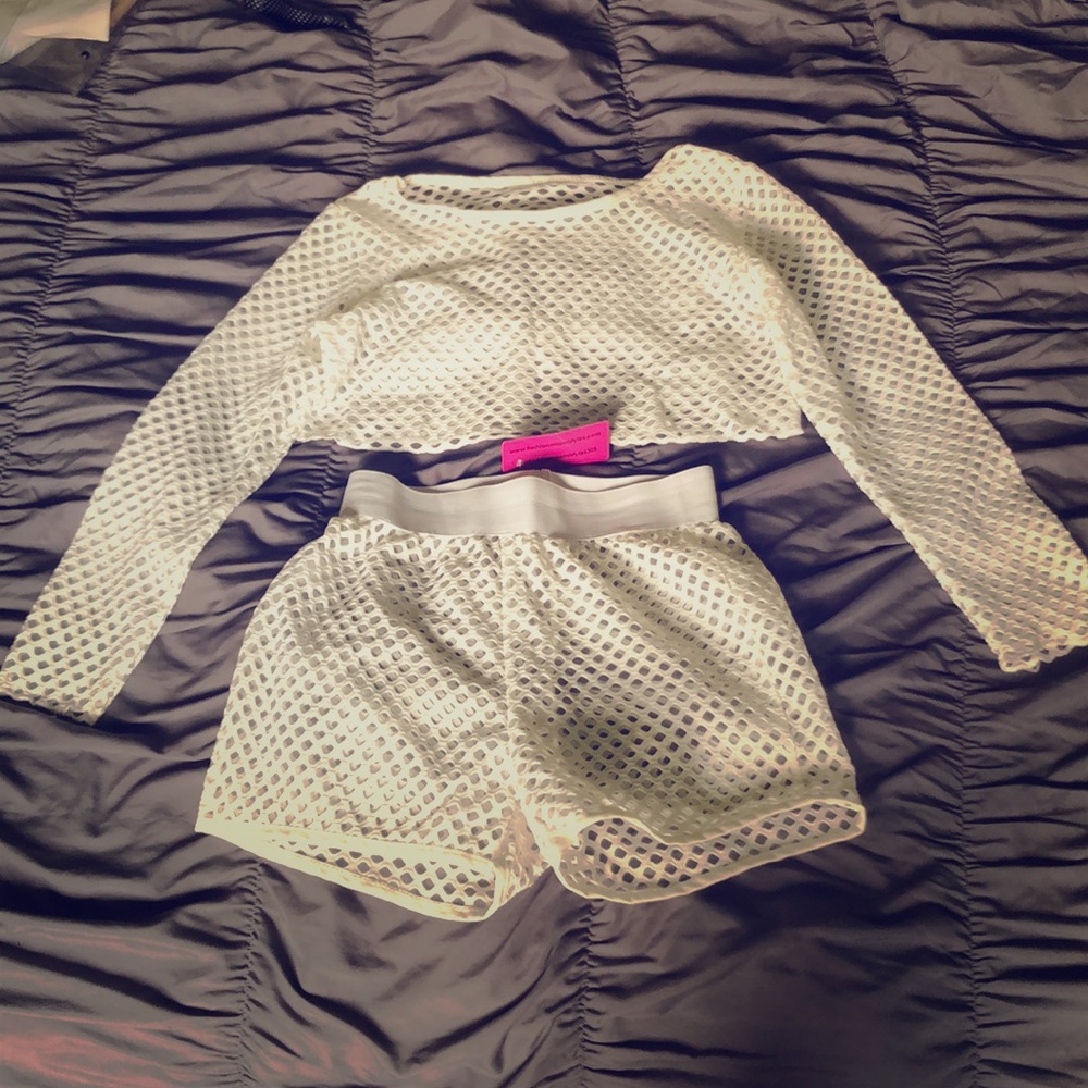 Two piece set